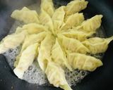 餃子(手作りも冷凍も)の上手な焼き方作り方5写真