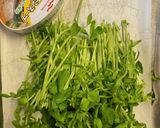 豆苗炒め(本日は鰯のレモン煮缶詰と)①作り方1写真