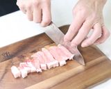 ご飯が進む！揚げ豚ロースのピリ辛漬け作り方1写真