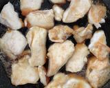 簡単♪鶏胸肉のはちみつレモン照り焼き作り方3写真