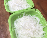 簡単！シャキシャキ新玉ねぎと豆苗のナムル作り方2写真