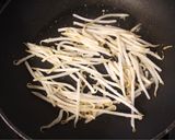 m節約☆もやしとカニカマの中華たまご丼作り方2写真