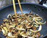 霜降り和牛とキノコのすき焼き風パスタ♪ૢ作り方15写真