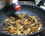 霜降り和牛とキノコのすき焼き風パスタ♪ૢ作り方17写真