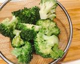 【簡単】鶏マヨぶろっこりー作り方1写真