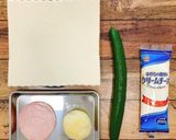 こどもの日に！ポテサラ兜チーズ春巻き作り方1写真