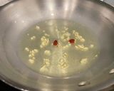 オリーブとケイパーのトマトソース作り方1写真