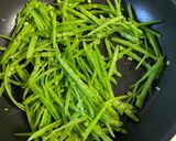 絹さやちくわ炒め作り方3写真