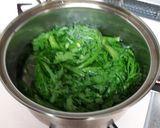 春菊とトマトのわさびサラダ作り方1写真