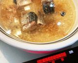 簡単！鯖水煮缶と三つ葉の炊き込みご飯作り方3写真