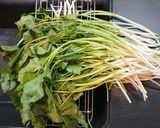 根三つ葉をおいしく　わさび醤油で！作り方1写真