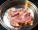 チキンの上にハンバーグ作り方6写真