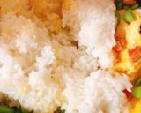 彩りキレイな枝豆とカニカマのチャーハン作り方2写真