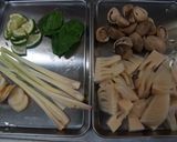 お店よりおいしい！　本格的トムヤンクン作り方3写真
