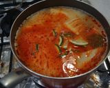 お店よりおいしい！　本格的トムヤンクン作り方8写真