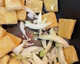 ヘルシー春キャベツと揚げのサッと炒め作り方4写真