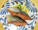 鮭のニンニクバターソテー作り方4写真