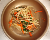 誰でも好きになる☆エスニック味噌ラーメン作り方2写真