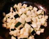 ズッキーニとサーモンのパスタ作り方2写真