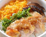 麦みそ漬け鶏肉とあまざけ入り炒り卵の丼♪作り方8写真
