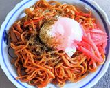 温泉卵のせ焼きそば作り方1写真