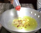 柿の種とチーズのペペロンチーノ♡作り方7写真
