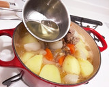 定番！新じゃがいもと新玉ねぎの肉じゃが作り方6写真