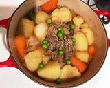 定番!新じゃがいもと新玉ねぎの肉じゃが作り方9写真