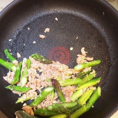 アスパラとトマトの卵炒め by Kameko 【クックパッド】 簡単おいしい