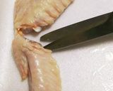鶏肉下ごしらえ骨付き手羽中の骨抜き下処理作り方16写真