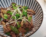 牛肉と舞茸とスナップエンドウ丼作り方7写真