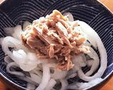 副菜♡ダイエット♡新玉葱の甘酢漬け＆ツナ作り方2写真