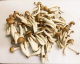 簡単♡しめじのバター醤油炒め♡作り方1写真
