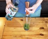 翠を使った抹茶のジントニック作り方2写真