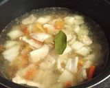 野菜たっぷり　チキンヌードルスープ作り方4写真