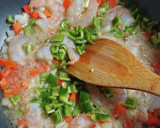 切って炒めて12分✄残りご飯のエビピラフ作り方3写真