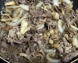 新玉ねぎと舞茸のヘルシー牛丼♡牛丼弁当作り方4写真
