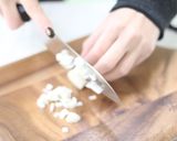 旨辛!スパイシー梅ソースのエビチリ作り方3写真
