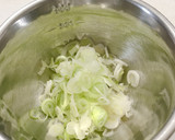 レンジで簡単！ネギだれが美味しい蒸し鶏♥作り方3写真