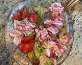 簡単★豚バラのサラダ炒め作り方1写真