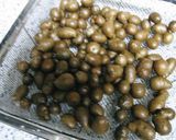 炒りむかご～塩味ごま油風味作り方1写真