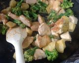 節約★鶏むね肉とじゃが芋のケチャマヨ炒め作り方10写真