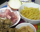 簡単☆ゴロゴロチキンときのこのグラタン☆作り方1写真
