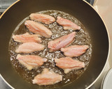 味つけは塩胡椒のみ！簡単手羽中の唐揚げ作り方4写真