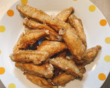 味つけは塩胡椒のみ！簡単手羽中の唐揚げ作り方5写真