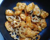 塩麹鶏むね肉とレンコンの甘辛炒め作り方5写真