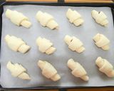 HB生地＆簡単成形★粒あん巻きロールパン作り方11写真