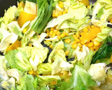 さば缶と春キャベツのカレーマヨ野菜炒め作り方4写真