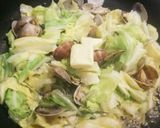 あさりとキャベツ酒蒸しガーリックバター作り方4写真