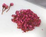 桜の花の塩漬けとグリンピースのごはん作り方5写真